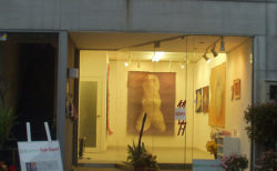 B-gallery（豊島区西池袋）