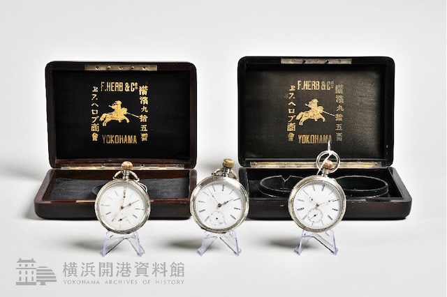 F.へロブ商会の時計と収納箱 小川雄一コレクション