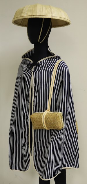 来館記念フォトコーナーで着用できる旅人の衣装