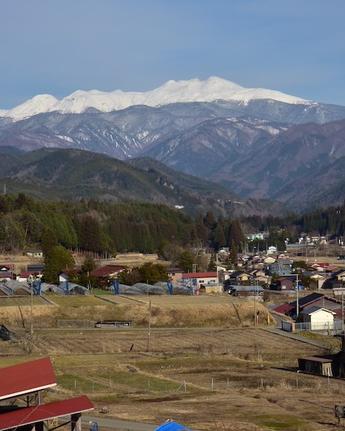 美女街道展望台から望む乗鞍岳