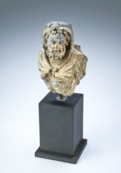 執金剛神像 2~3世紀 ガンダーラ