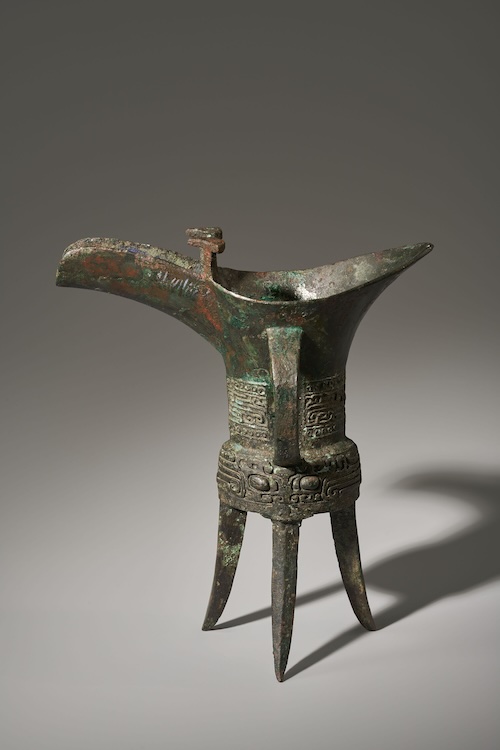 《饕餮文平底爵(とうてつもんへいていしゃく)》 殷前期・前14世紀 泉屋博古館