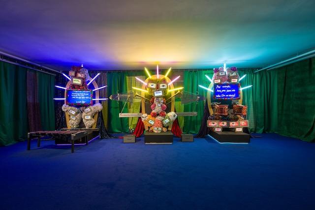 笹岡由梨⼦《Animale》2024-2025年