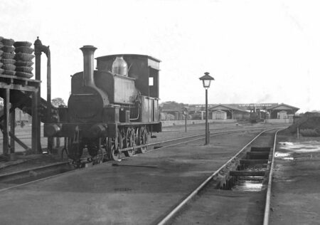 明治30年代の大宮駅構内と善光号機関車