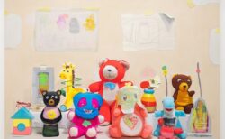 ANIMISM　2025　油絵具、アクリル絵具、オイルバステル、綿布、パネル　164.8 x 226.8 cm