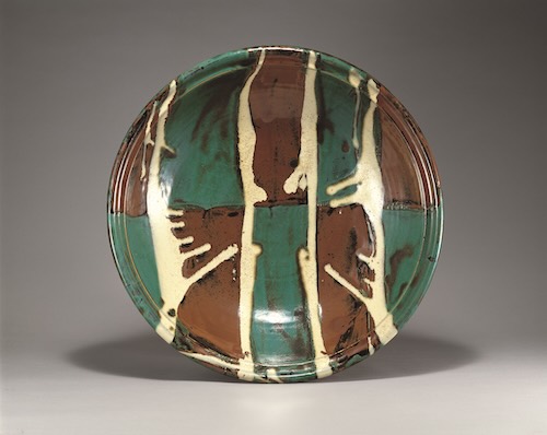 濱田庄司《青柿掛分白流掛大鉢》1960-70年代 当館蔵