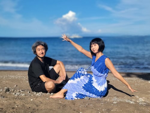 キュンチョメのポートレート(右:ホンマエリ、左:ナブチ)