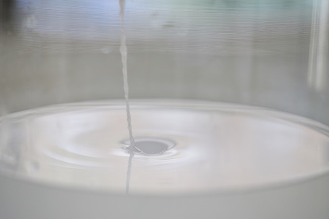 Akari Fujise, Detail from Giving Time, 2025, photo by Aya Kawachi