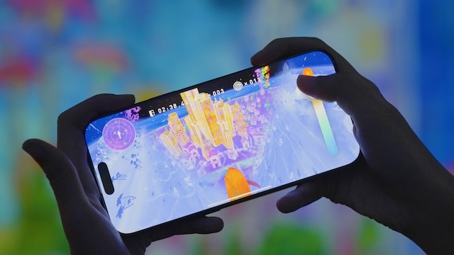 チームラボ《スケッチ環世界》©チームラボ