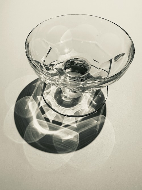 Nao Tsuda “LO - Inverted Glass #1”,